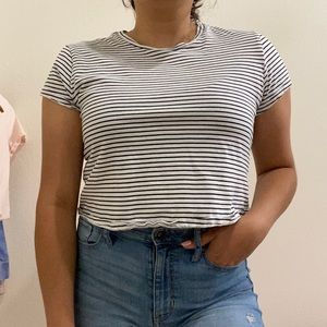 Wild Fable striped crop top tee!